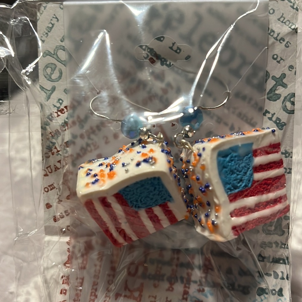 Handmade earrings ๐. - Picture 2 of 3